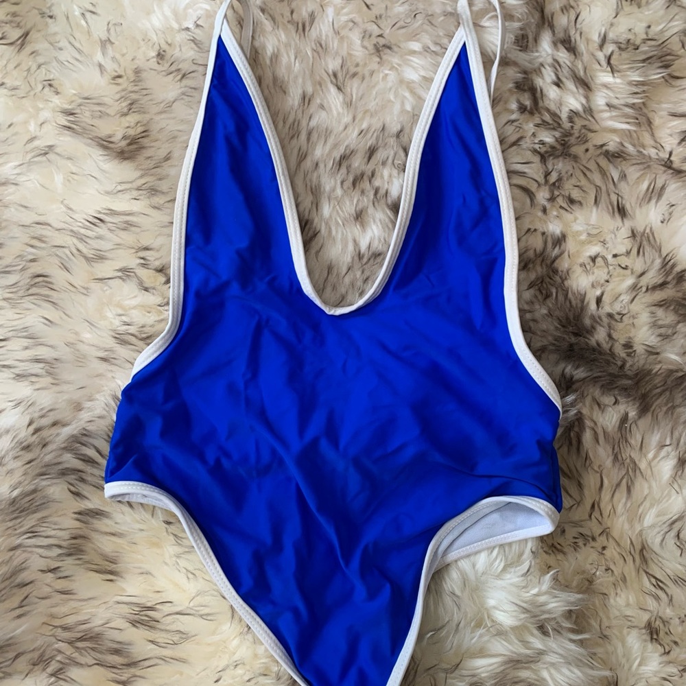 Sexy high leg one piece bikini